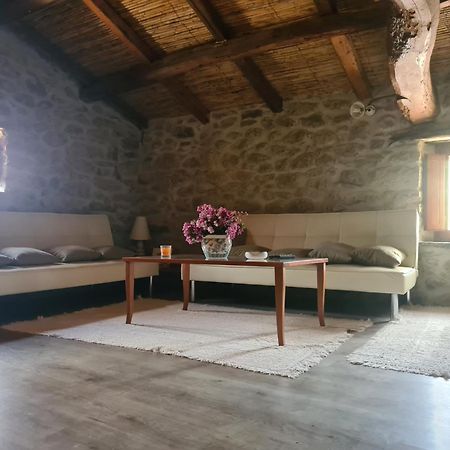 Casa Di Pietra Villa Usellus Luaran gambar