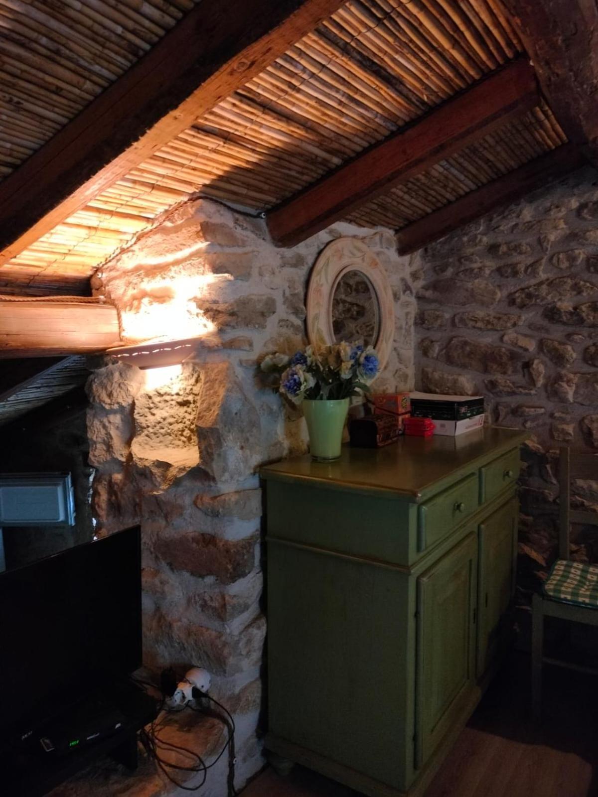 Casa Di Pietra Villa Usellus Luaran gambar